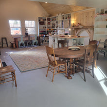 QUEEN BEE - Pattern or Kit